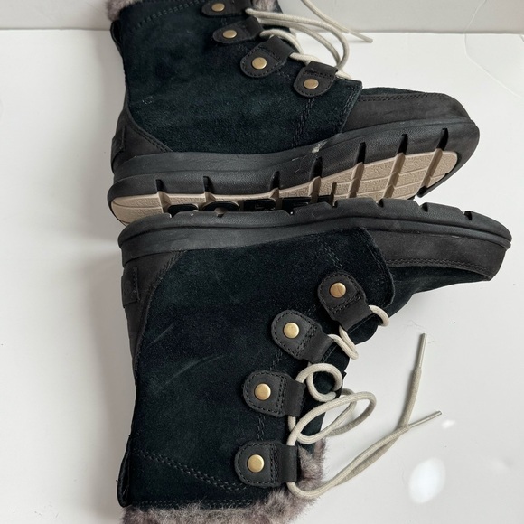 Sorel explorer joan Black Winter Boots with Faux Fur Trim - Picture 4 of 11
